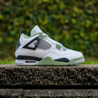 WMNS Air Jordan 4 "Seafoam"