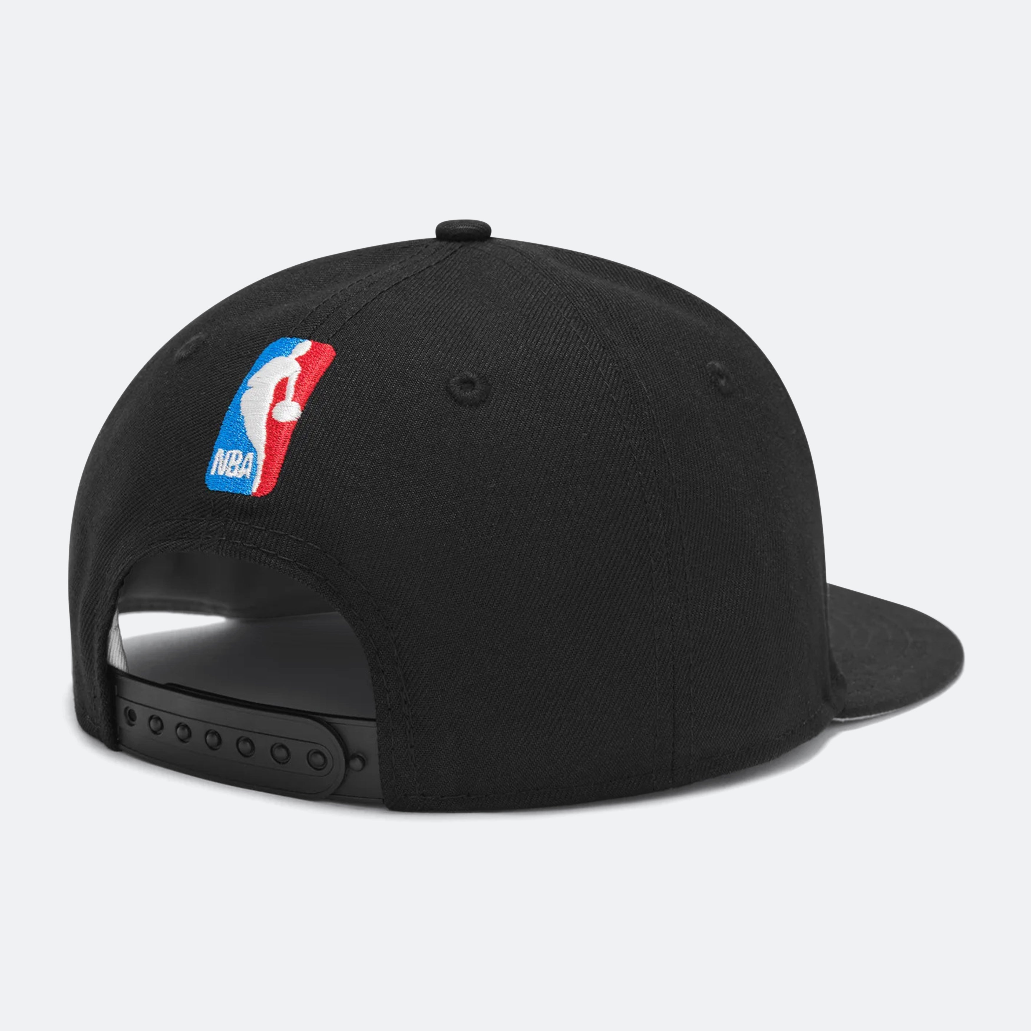 NEWERA FOG ESSENTIALS ブラック グリーンアンダーバイザー FOG 【公式
