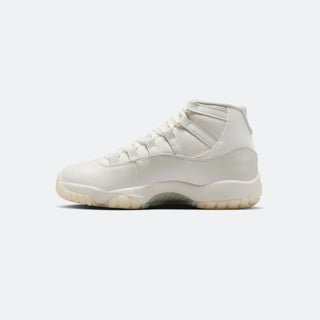 W Jordan 11 Retro "Pearl"