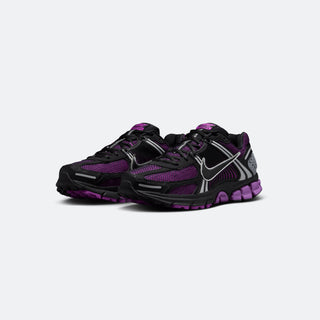 Nike Vomero 5 "Vivid Purple"