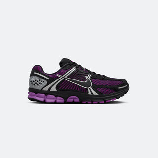 Nike Vomero 5 "Vivid Purple"