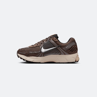 W Nike Vomero 5 "Baroque Brown"