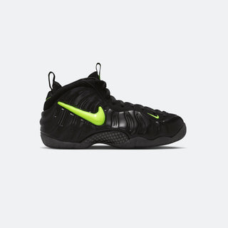 Nike Foamposite Pro "Voltage"