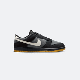 NIke Dunk "Black Anthracite Gum"