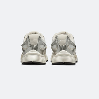 W Nike V5 RNR "Summit White"