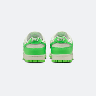 W Nike Dunk Low 'Green Strike'