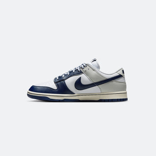 Nike Dunk Low "New York Yankees"