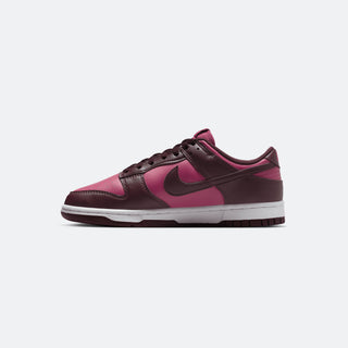 W Nike Dunk Low "Sweet Beet"