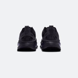 Nike Vomero 18 "Gridiron Black"