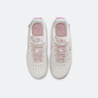 W Nike AF1 "Valentine's Day"