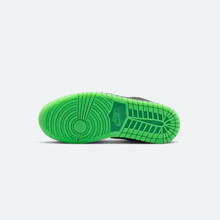 Jordan 1 Low SE "Halloween"