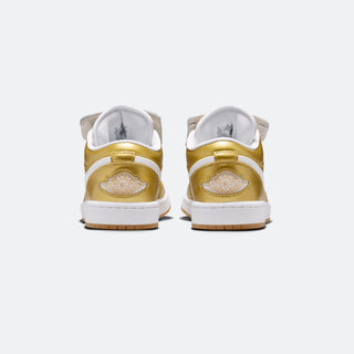 W Jordan 1 Low "Gold"