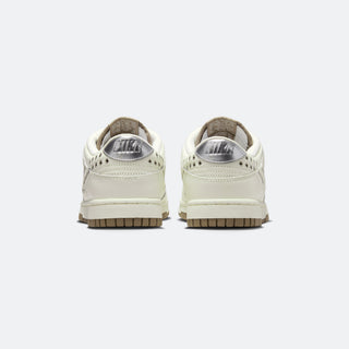 W Nike Dunk Low "Sail Metallic"