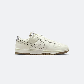 W Nike Dunk Low "Sail Metallic"