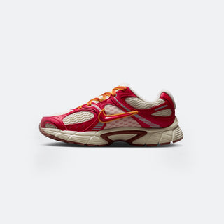 W Nike V5 RNR "Game Day"
