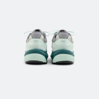 New Balance 990v6 "Mint"