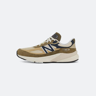 New Balance 990v6 x Teddy Sentis
