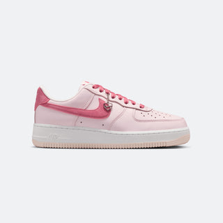W Nike Air Force 1 "Valentine's Day"