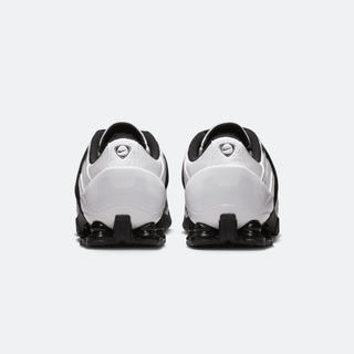 W Nike Total 90 Shox Magia "White Black"